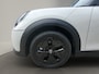MINI Cooper 5-Deurs 1.5 C Blackyard |automaat | 2 tone | camera | dodehoek detectie |