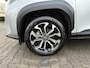 Toyota Yaris Cross HYBRID 115 DYNAMIC STOEL/STUURVERW APPLE/ANDROID KEYLESS 17" LM-VELGEN CLIMA AD-CRUISE CAMERA
