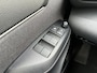 Toyota Yaris Cross HYBRID 115 DYNAMIC STOEL/STUURVERW APPLE/ANDROID KEYLESS 17" LM-VELGEN CLIMA AD-CRUISE CAMERA
