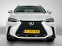 Lexus NX 450h+ AWD Executive Line | Premium uitgevoerd | Elektrisch glazen schuif-/kanteldak | Dealeronderhouden |