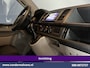 Volkswagen Transporter 2.0 TDI L1H1 Inrichting Euro6 Airco | Navigatie | Apple Carplay | Cruisecontrol | LM Velgen Android Auto, Dakdragers, Bijrijdersbank