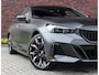 BMW 5-Serie Touring 530e xDrive | Individual - B&W - HUD - Trekhaak