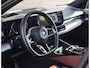 BMW 5-Serie Touring 530e xDrive | Individual - B&W - HUD - Trekhaak