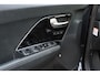 Kia Niro EV e-Niro ExecutiveLine 64 kWh | SOH 100% | Fabrieksgarantie tot 2029 | Warmtepomp | Leder | El stoelen