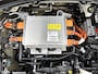 Citroën E-C3 Max 113pk 44 kWh Automaat | Navigatie | Achteruitrijcamera | Climate Control | Cruise Control | Parkeersensoren | Bluetooth | Draadloze Apple Carplay / Android Auto | Comfortstoelen | Elektrisch inklapbare spiegels | Led koplampen | Donker getint glas | 17" lichtmetalen velgen |