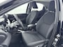 Toyota Yaris 1.5 Hybrid TeamNL | Apple Carplay/Android Auto | Lichtmetalen Velgen | Parkeercamera | Metaallak |