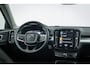 Volvo XC40 1.5 T5 Rech InscrExp Camera | Pdc | Carplay | elektrische kofferbak | Cruise control | Lane assist | Dab |
