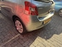 Toyota Yaris 1.3 VVTi Comfort | 1E EIGENAAR | 3/6 OF 12MND GARANTIE | AIRCO | ELEC RAMEN | 90.230 KM | NW APK |