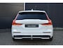 Volvo V60 T8 Plug-in hybrid AWD Plus Dark | Trekhaak | Panoramadak | Verwarmbare voorstoelen, achterbank en stuurwiel | 360 graden camera | Head-up display | Premium audio by Harman Kardon | Adaptieve cruise control | Keyless