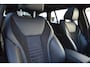 BMW 3-Serie Touring 320i High Executive M-pakket Pano M sport 19"vlg