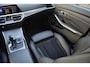 BMW 3-Serie Touring 320i High Executive M-pakket Pano M sport 19"vlg