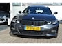BMW 3-Serie Touring 320i High Executive M-pakket Pano M sport 19"vlg