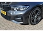 BMW 3-Serie Touring 320i High Executive M-pakket Pano M sport 19"vlg
