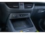 Ford E-Transit Cour. Limited 44 kWh | Trekhaak | Camera | Adap.cruise | Apple Carplay/Android Auto | Stoel+stuur verwarming | Dodehoekdetectie | Achteruitrijcamera | Apple Carplay/Android Auto|telefoonintegratie premium | Cruise control adaptief met Stop&Go en stuurhulp