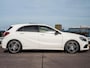 Mercedes-Benz A-klasse 200 AMG Night Edition 156 PK AUT | Panoramadak | LED | Camera | Apple Carplay/Android Auto | 18"