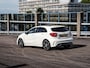 Mercedes-Benz A-klasse 200 AMG Night Edition 156 PK AUT | Panoramadak | LED | Camera | Apple Carplay/Android Auto | 18"