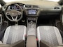 Volkswagen Tiguan 1.4 TSI eHybrid R-Line Business+ I Trekhaak I Panoramadak I Stoel- en Stuurverwarming I Adaptive Cruise I Camera I Elek. Achterklep I