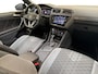 Volkswagen Tiguan 1.4 TSI eHybrid R-Line Business+ I Trekhaak I Panoramadak I Stoel- en Stuurverwarming I Adaptive Cruise I Camera I Elek. Achterklep I
