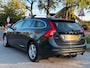 Volvo V60 1.6 T3 Momentum AIRCO CRUISE NAVI PDC TREKHAAK