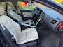 Volvo V60 1.6 T3 Momentum AIRCO CRUISE NAVI PDC TREKHAAK