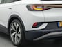 Volkswagen ID.4 First 77 kWh 204 PK | Stuur & Stoelverwarming | Achteruitrijcamera | Adaptieve Cruise | Trekhaak |