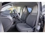 Volkswagen Up! 1.0 | Airco | 5-deurs | Telefoonintegratie | Dealer onderhouden! | Achterbank in delen neerklapbaar | Airco | Bluetooth telefoonvoorbereiding