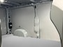 Volkswagen e-Transporter 218pk L2 Bulli | 19"| LED-Matrix | Side-steps | 360gr Camera | Comfort-tussenwand | Elec. wegklapbare trekhaak > DEMO VOORDEEL; beschikbaar per 04-11-2026 <