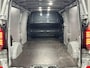 Volkswagen e-Transporter 218pk L2 Bulli | 19"| LED-Matrix | Side-steps | 360gr Camera | Comfort-tussenwand | Elec. wegklapbare trekhaak > DEMO VOORDEEL; beschikbaar per 04-11-2026 <