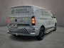 Volkswagen e-Transporter 218pk L2 Bulli | 19"| LED-Matrix | Side-steps | 360gr Camera | Comfort-tussenwand | Elec. wegklapbare trekhaak > DEMO VOORDEEL; beschikbaar per 04-11-2026 <