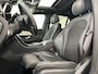 Mercedes-Benz GLC 300e 4MATIC Luxury | Luchtvering | Trekhaak | Panoramadak | Distronic |