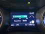 Toyota Yaris 1.5 HYBRIDE BI-TONE GARANTIE TOT 07-2031! . STOELVERWARMING . APPLE CARPLAY & ANDRIOD AUTO . ADAPTIEVE CRUISE CONTROL .