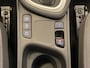 Toyota Yaris 1.5 HYBRIDE BI-TONE GARANTIE TOT 07-2031! . STOELVERWARMING . APPLE CARPLAY & ANDRIOD AUTO . ADAPTIEVE CRUISE CONTROL .