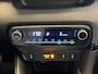 Toyota Yaris 1.5 HYBRIDE BI-TONE GARANTIE TOT 07-2031! . STOELVERWARMING . APPLE CARPLAY & ANDRIOD AUTO . ADAPTIEVE CRUISE CONTROL .