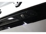 Volvo S60 B4 (M-HYBRID) R-DESIGN -PANO.DAK|HARMAN/KARDON|POWER-SEATS|SPORTSTOELEN|STANDKACHEL|CAMERA|EXT.STYLING|PRIVACY.GLAS|BLACK.BADGE|POLESTAR-UITLAAT|TREKHAAK|19"WINTERBANDEN
