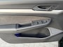 Volkswagen Golf Variant 1.5 TSI Life Business|Trekhaak|Parkeersensoren|Sfeerverlichting|Sportstoelen.