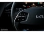 Kia Niro EV Light 64.8 kWh | SOH 96,5 | Camera | Stoel + stuurwarming | LED | Ambiance light | Halfleder | Adaptive | Rijklaarprijs incl garantie |