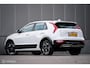 Kia Niro EV Light 64.8 kWh | SOH 96,5 | Camera | Stoel + stuurwarming | LED | Ambiance light | Halfleder | Adaptive | Rijklaarprijs incl garantie |