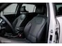 Kia Niro EV Light 64.8 kWh | SOH 96,5 | Camera | Stoel + stuurwarming | LED | Ambiance light | Halfleder | Adaptive | Rijklaarprijs incl garantie |