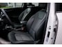 Kia Niro EV Light 64.8 kWh | SOH 96,5 | Camera | Stoel + stuurwarming | LED | Ambiance light | Halfleder | Adaptive | Rijklaarprijs incl garantie |