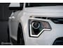 Kia Niro EV Light 64.8 kWh | SOH 96,5 | Camera | Stoel + stuurwarming | LED | Ambiance light | Halfleder | Adaptive | Rijklaarprijs incl garantie |