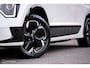 Kia Niro EV Light 64.8 kWh | SOH 96,5 | Camera | Stoel + stuurwarming | LED | Ambiance light | Halfleder | Adaptive | Rijklaarprijs incl garantie |