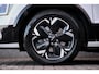 Kia Niro EV Light 64.8 kWh | SOH 96,5 | Camera | Stoel + stuurwarming | LED | Ambiance light | Halfleder | Adaptive | Rijklaarprijs incl garantie |