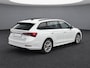 Skoda Octavia Combi 1.5e-TSI 150PK DSG Business Edition Plus · Apple/Android Car Play · Stoelverwarming · Navigatie · Keyless · Camera + Parkeersensoren