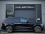 Volvo XC60 2.0 B5 R-Design Dark 360°, Luchtvering, 22 Inch, Pano, BTW