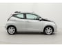 Toyota Aygo 1.0 VVT-i x-wave | Elektrisch vouwdak | Fietsensteun | Navigatie | Keyless | Cruise Control | Clima | Camera | 15 inch | Bluetooth