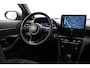 Toyota Yaris Cross 1.5 Hybrid 130 Executive | Dodehoek detectie | Matrix LED | Stoelverwarming | Head-up display | JBL | Apple Carplay / Android Auto | Parkeersensoren voor/achter | 18 inch