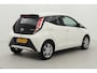 Toyota Aygo 1.0 VVT-i x-sport | Navigatie | Cruise Control | Airco | Camera | 15 inch | Rijstrooksensor | Bluetooth | Dakspoiler