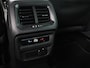 Volkswagen Tiguan 1.5 eHybrid Edition 20 SOH 93,3 % | R-Line | Trekhaak | LED | Camera | Apple Carplay |