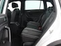 Volkswagen Tiguan 1.5 eHybrid Edition 20 SOH 93,3 % | R-Line | Trekhaak | LED | Camera | Apple Carplay |