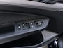 Volkswagen Golf 1.0 eTSI DSG Life Sfeerverlichting Camera Navigatie App-Connect